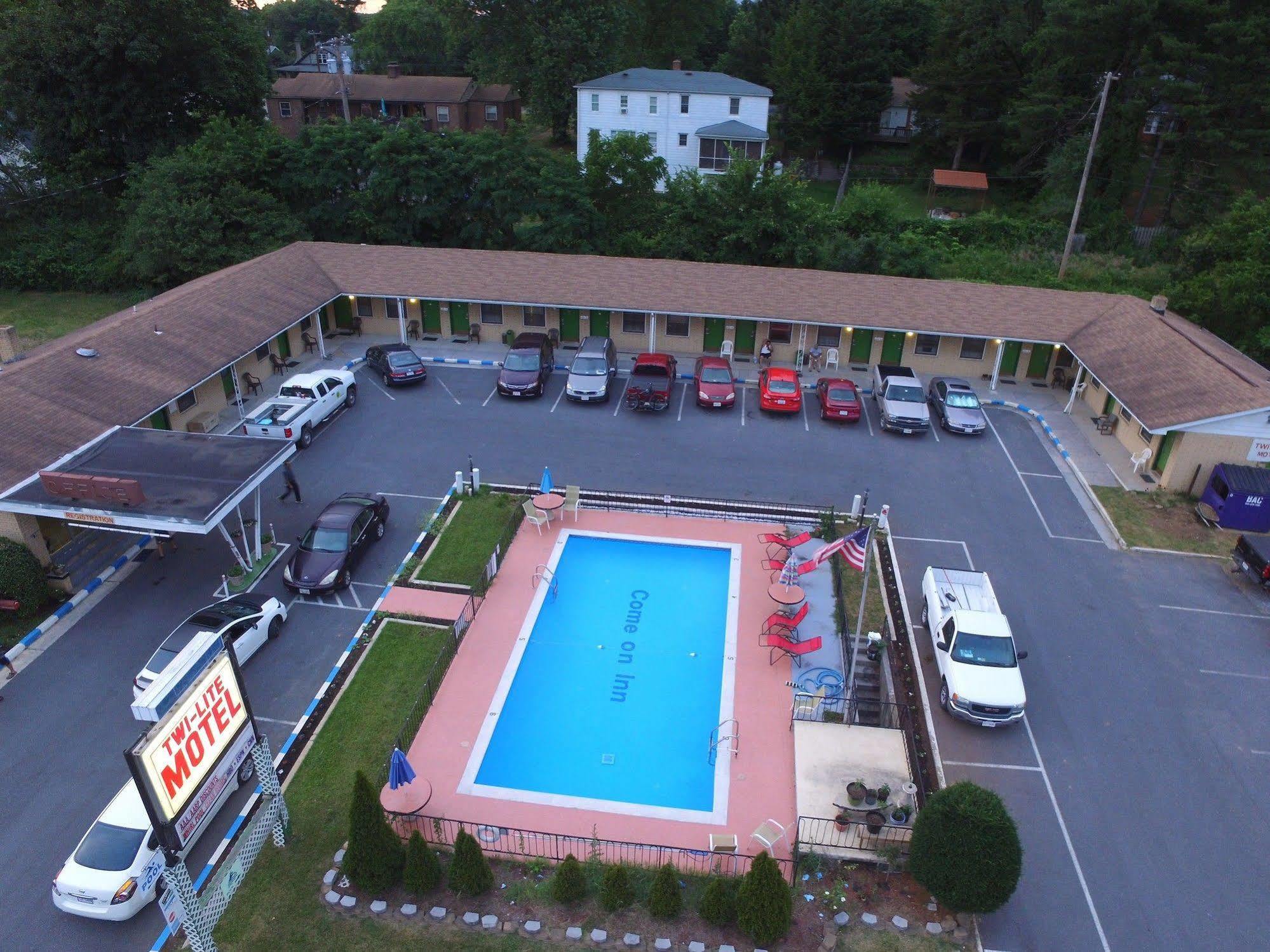 Twi-Lite Inn Front Royal Extérieur photo